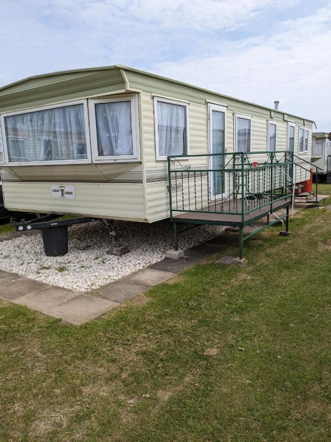 L&G Family Holidays 6 Berth Coral Beach Laura Familys Only And Lead Person Must Be Over 30 Ingoldmells Exterior foto